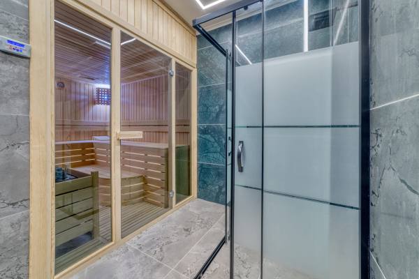 Kestel Yaylalı'da Deniz Ve Kale Manzaralı,Vatandaşlığa Uygun Lüks  4+1 Villa