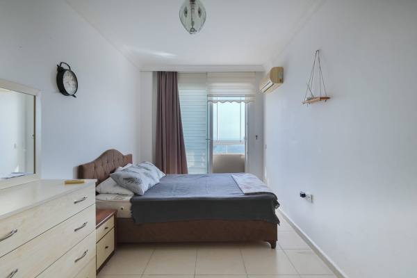 Alanya, Паяллар — Меблированная квартира 1+1 в 1500 м от моря