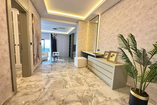 Alanya Kargıcak’ta 2.000 m²’lik Eşsiz Lüks Villa