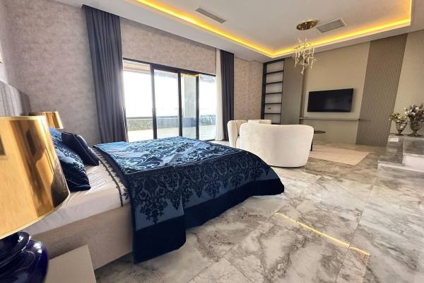 Alanya Kargıcak’ta 2.000 m²’lik Eşsiz Lüks Villa