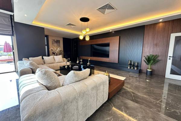 Alanya Kargıcak’ta 2.000 m²’lik Eşsiz Lüks Villa