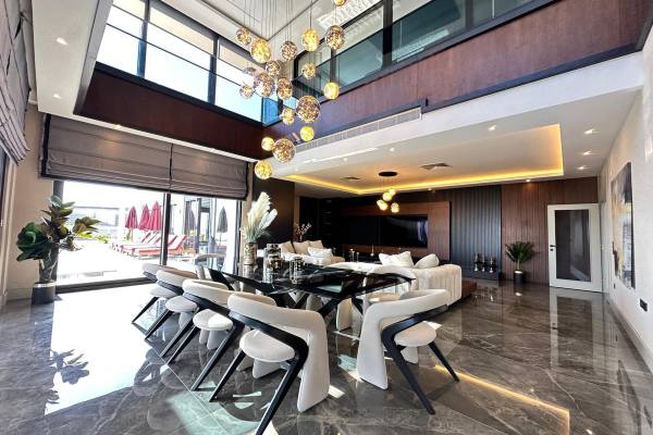 A Unique Mansion-Style Villa Eligible for Turkish Citizenship in Kargıcak, Alanya