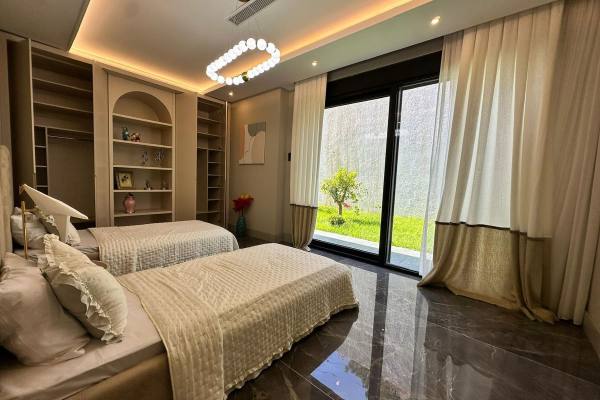 A Unique Mansion-Style Villa Eligible for Turkish Citizenship in Kargıcak, Alanya