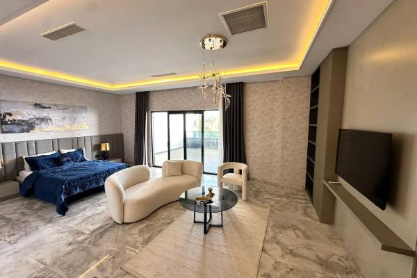 A Unique Mansion-Style Villa Eligible for Turkish Citizenship in Kargıcak, Alanya