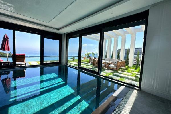 A Unique Mansion-Style Villa Eligible for Turkish Citizenship in Kargıcak, Alanya