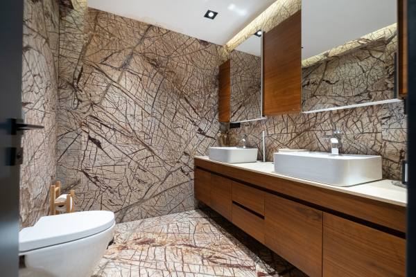 2+1 Apartment for Sale in Cikcilli, 900 Meters from the Sea | Separate Kitchen