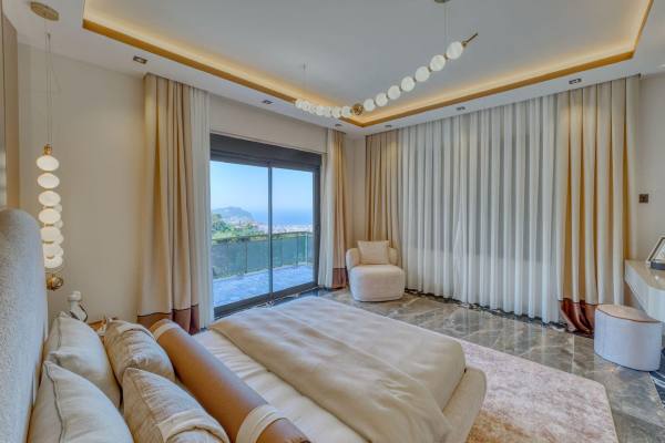 Alanya’nın Prestijli Bölgesi Bektaş’ta Satılık Lüks Villa