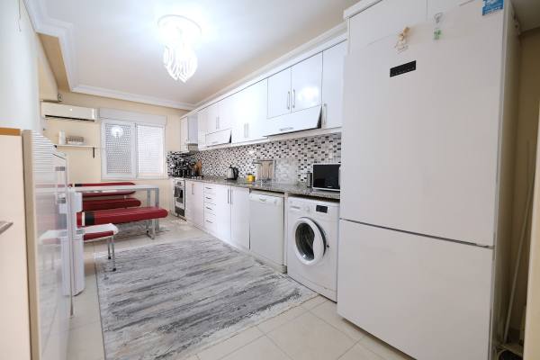 Cikcilli’de Alanyum AVM Arkasında | Full Eşyalı 2+1 Kiralık Daire