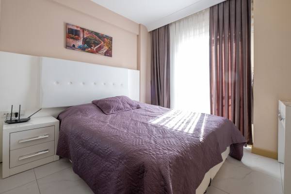 Alanya Kızlarpınarı Mahallesinde Uzun Dönem Kiralık 1+1 Eşyalı Daire