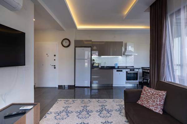 Otel Konseptinde Hizmetler Sunan Modern Site İçi Satılık Daire