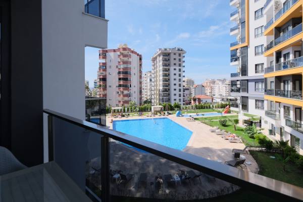 Otel Konseptinde Hizmetler Sunan Modern Site İçi Satılık Daire